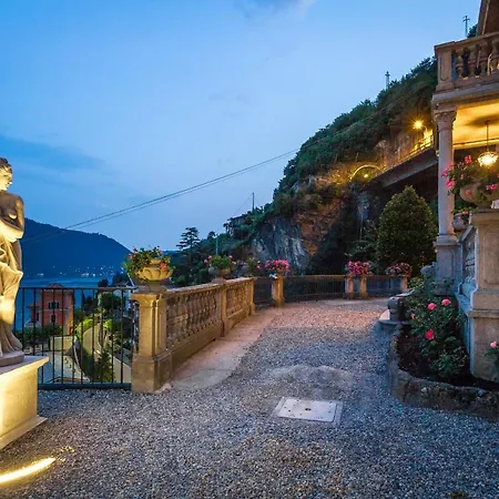 Monte Di Lenno Sleeps 8 Pool Air Con * モルトラージオ